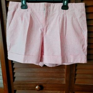 Red/White cuffed seersucker shorts